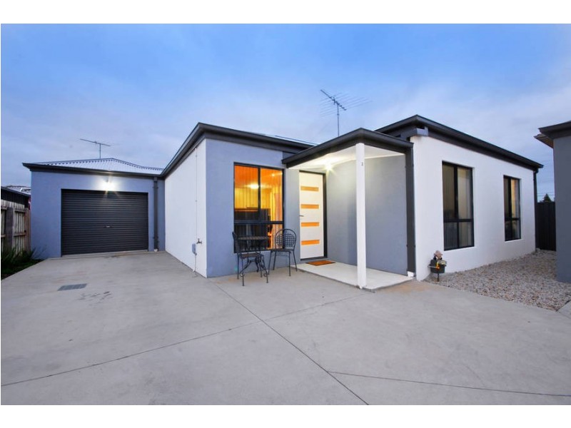 2/23 Darebin St, Norlane VIC 3214