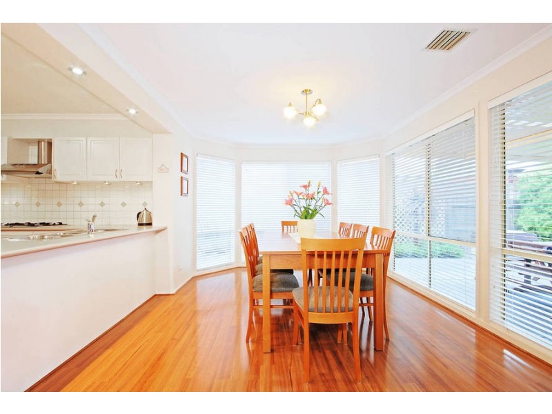 8 Mackie Close, Hamlyn Heights VIC 3215