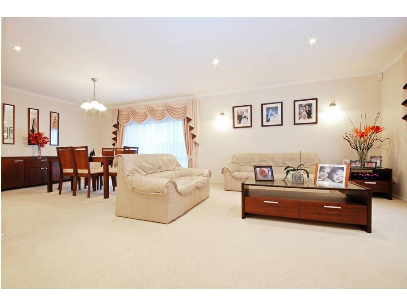 8 Mackie Close, Hamlyn Heights VIC 3215