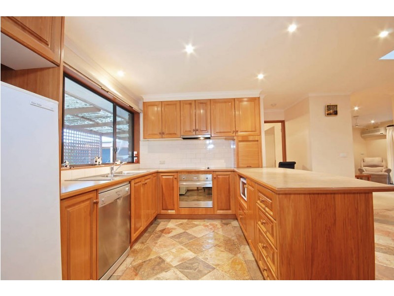 25 Chipperfield Drive, Moolap VIC 3221