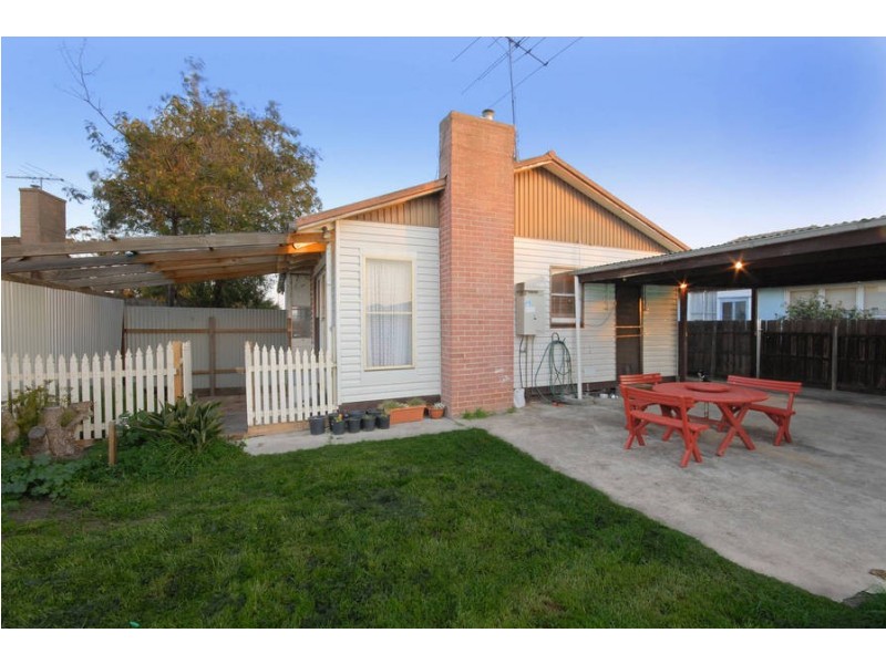 26 Finch Street, Norlane VIC 3214