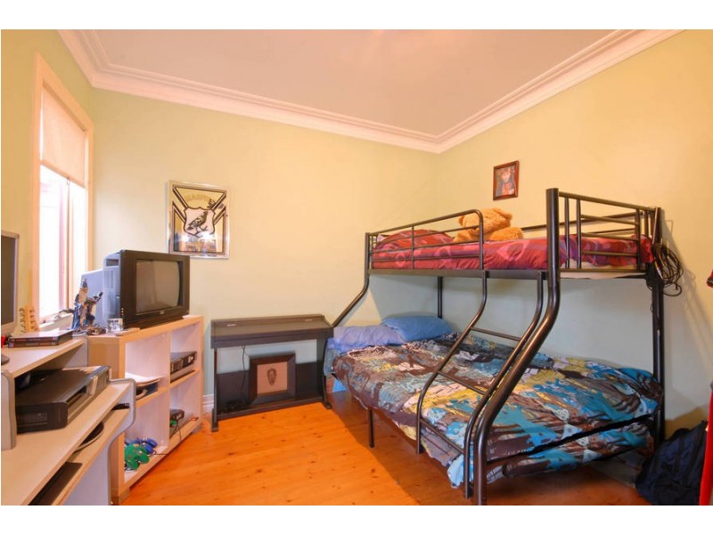 20 West Fyans St, Newtown VIC 3220