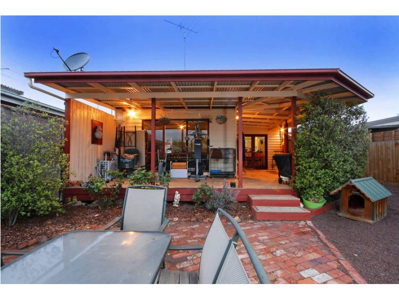 20 West Fyans St, Newtown VIC 3220