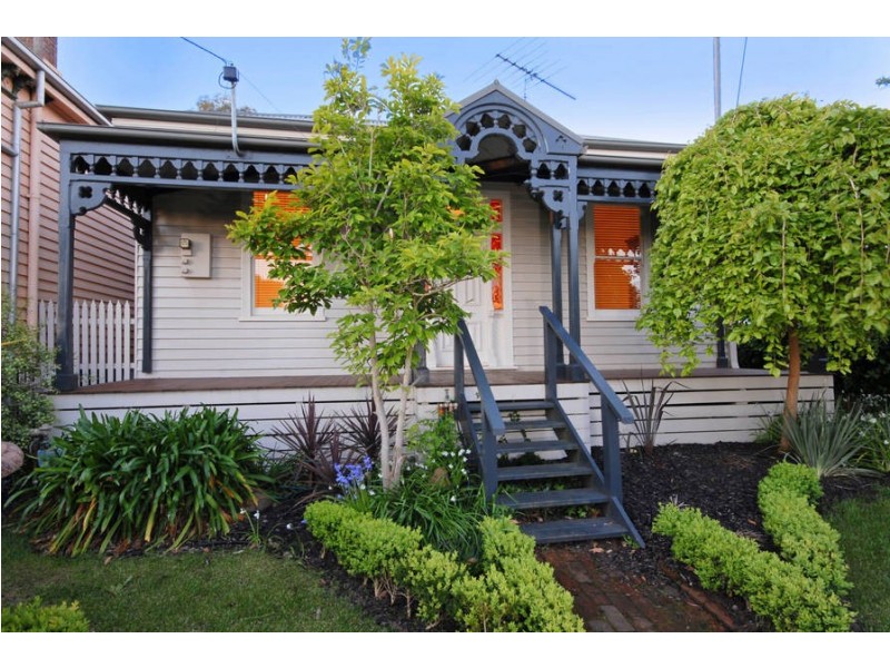 84 Noble Street, Newtown VIC 3220