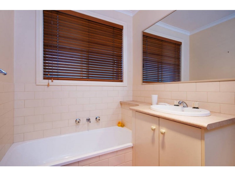 9 Arabando Drive, Leopold VIC 3224