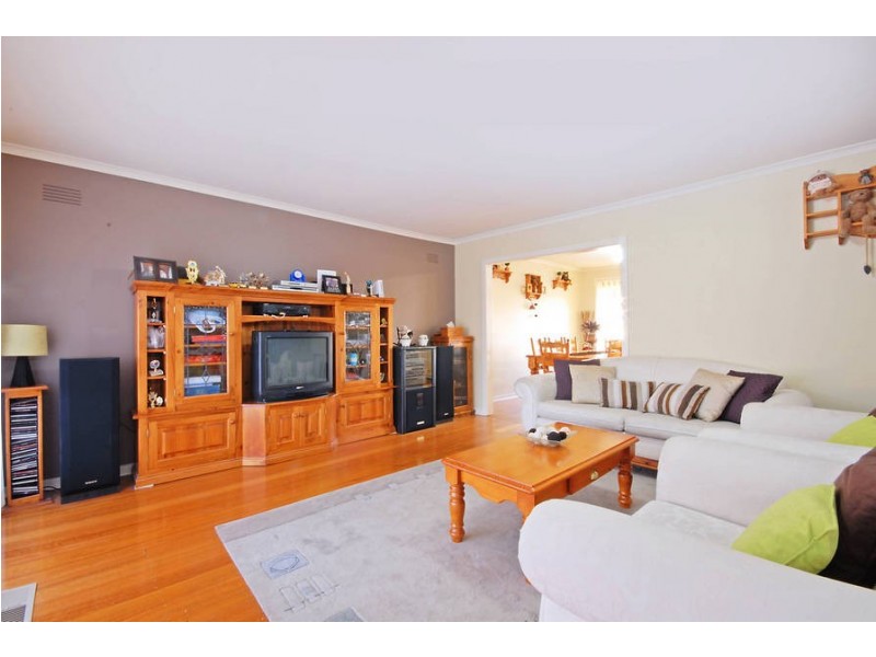 3 Amaroo Crt, Bell Park VIC 3215
