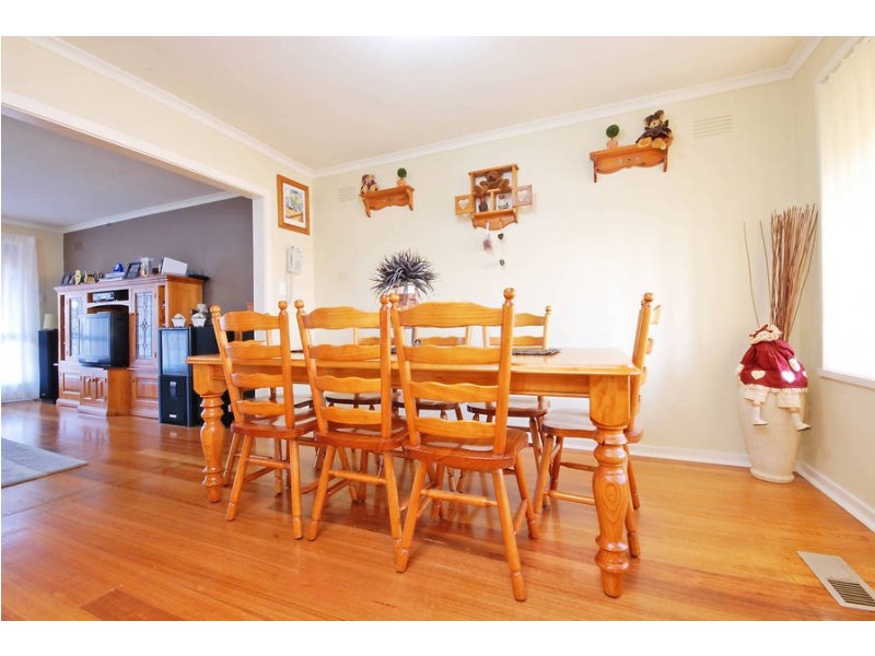 3 Amaroo Crt, Bell Park VIC 3215