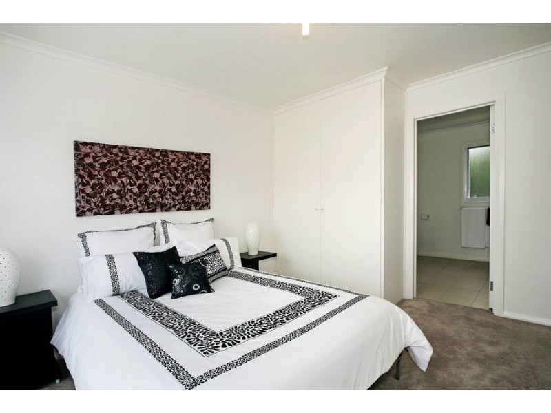 8/6-8 Stafford Street, Herne Hill VIC 3218