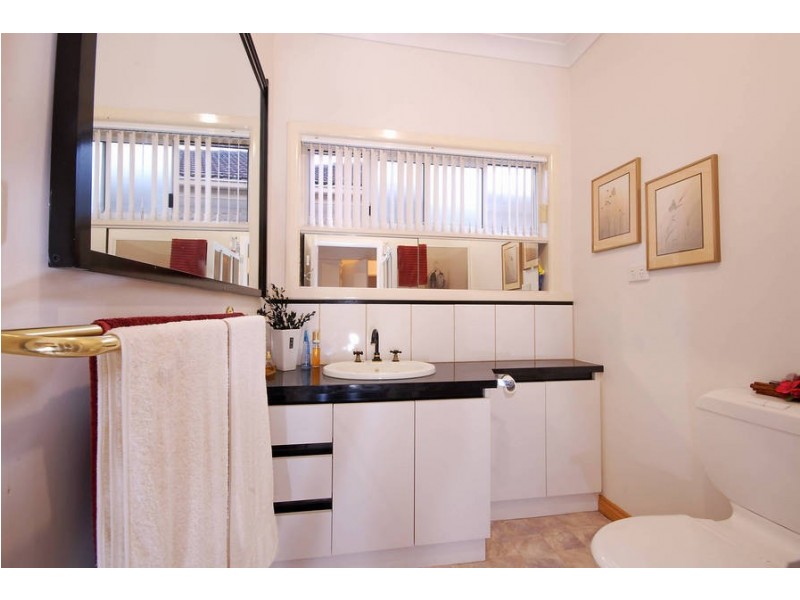 104 Ballarat Road, Hamlyn Heights VIC 3215