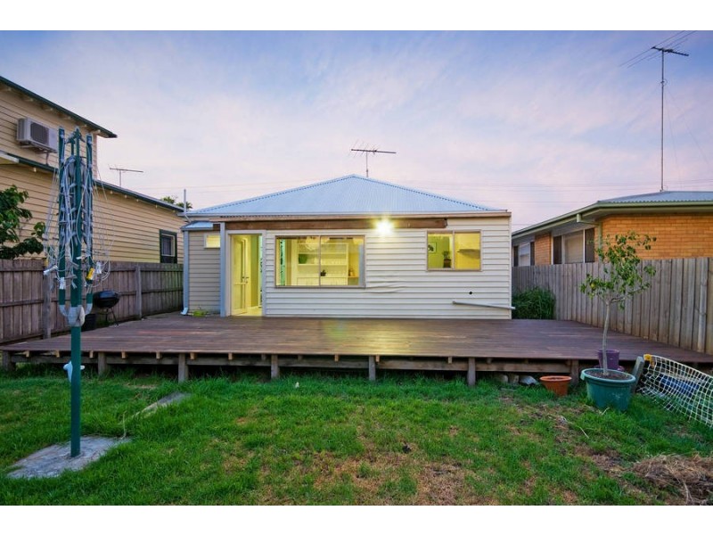 101 Weller Street, Geelong West VIC 3218