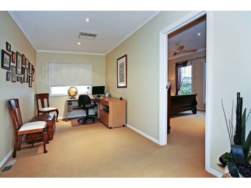 26 Clarke Street, Newtown VIC 3220