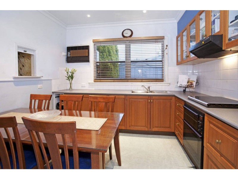 10 O’Brien Street, Newcomb VIC 3219