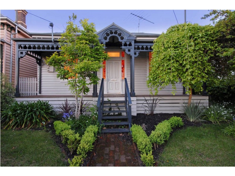 84 Noble Street, Newtown VIC 3220