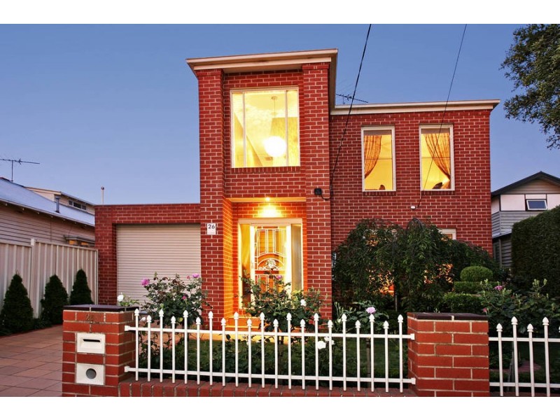 26 Clarke Street, Newtown VIC 3220