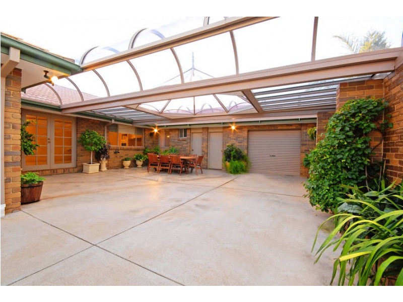 18 Skylark Court, Lara VIC 3212