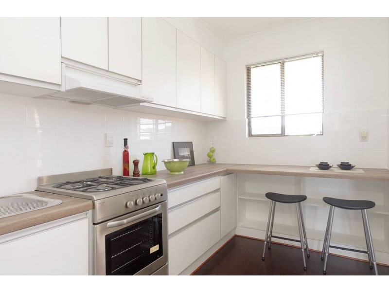 7/8 Heytesbury Street, Herne Hill VIC 3218