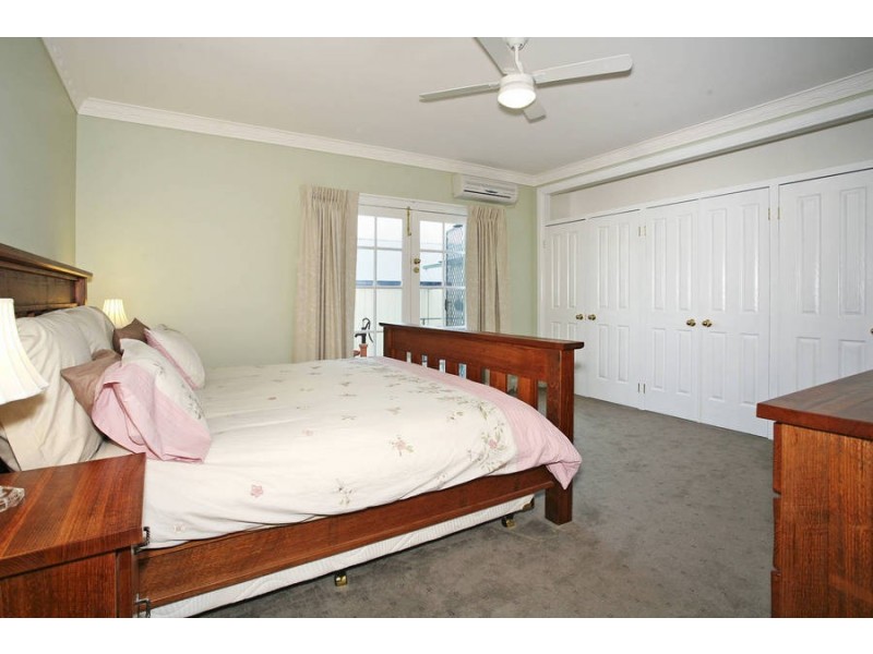 7 Derby Road, Herne Hill VIC 3218