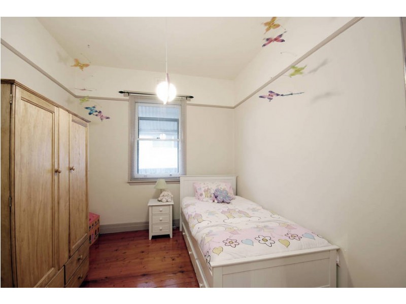 18 Grey Street, East Geelong VIC 3219