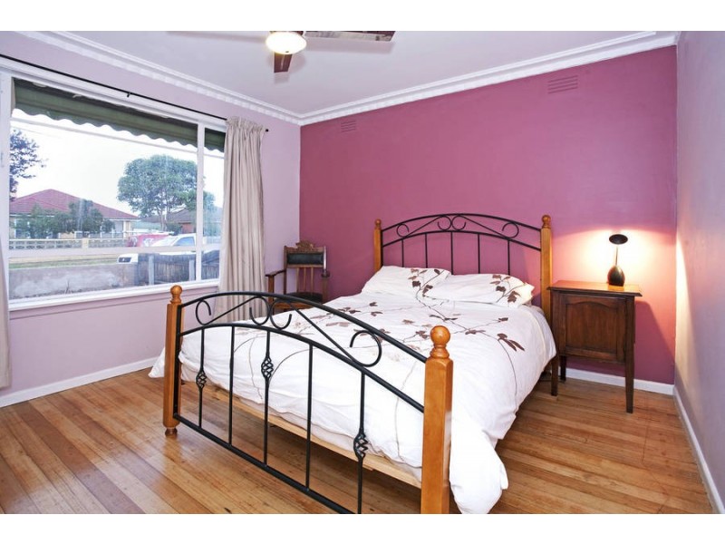 17 Talpa Crescent, Corio VIC 3214