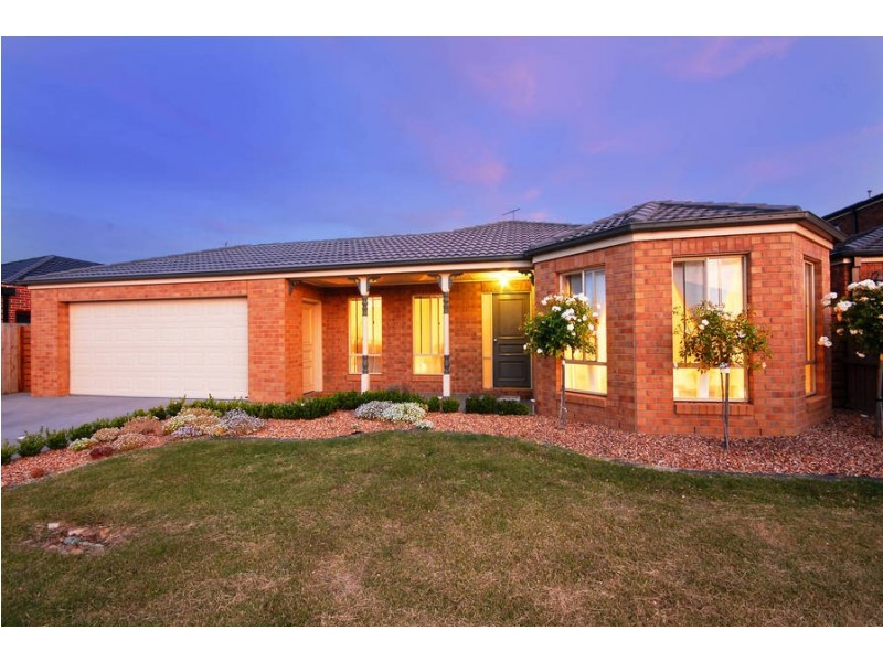 10 Morrow Crescent, Leopold VIC 3224