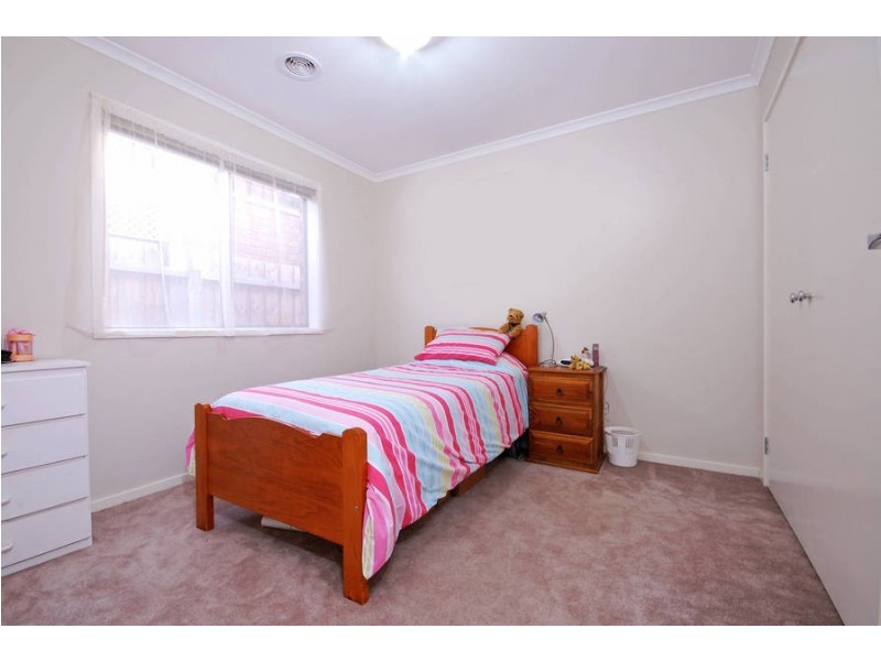 10 Morrow Crescent, Leopold VIC 3224