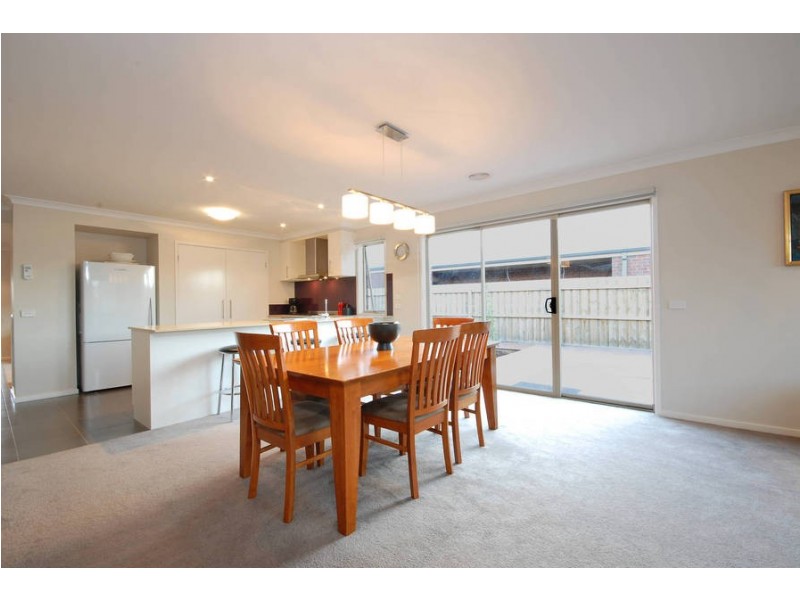 13 Grenache Drive, Waurn Ponds VIC 3216