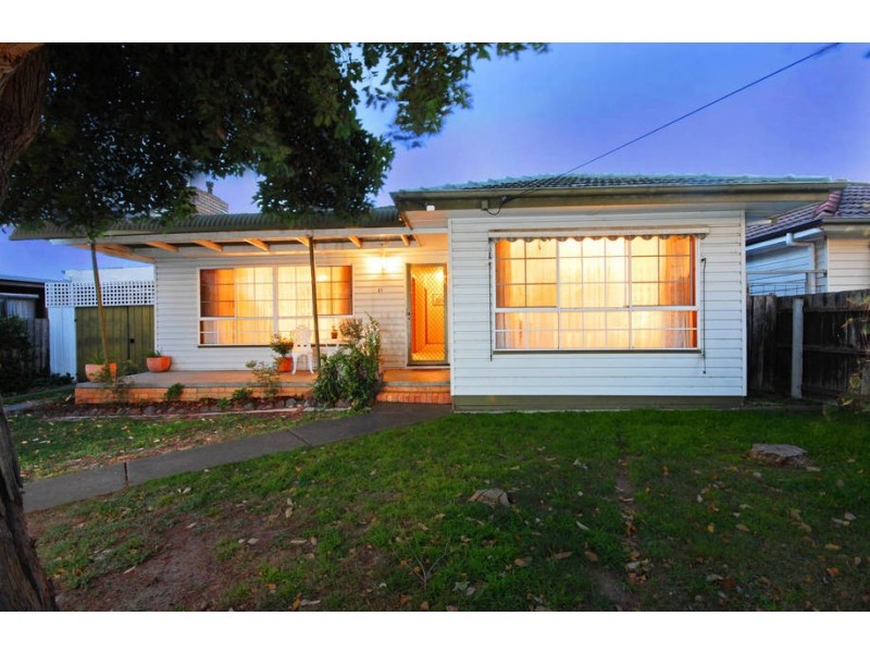 21 Poplar Street, Newcomb VIC 3219