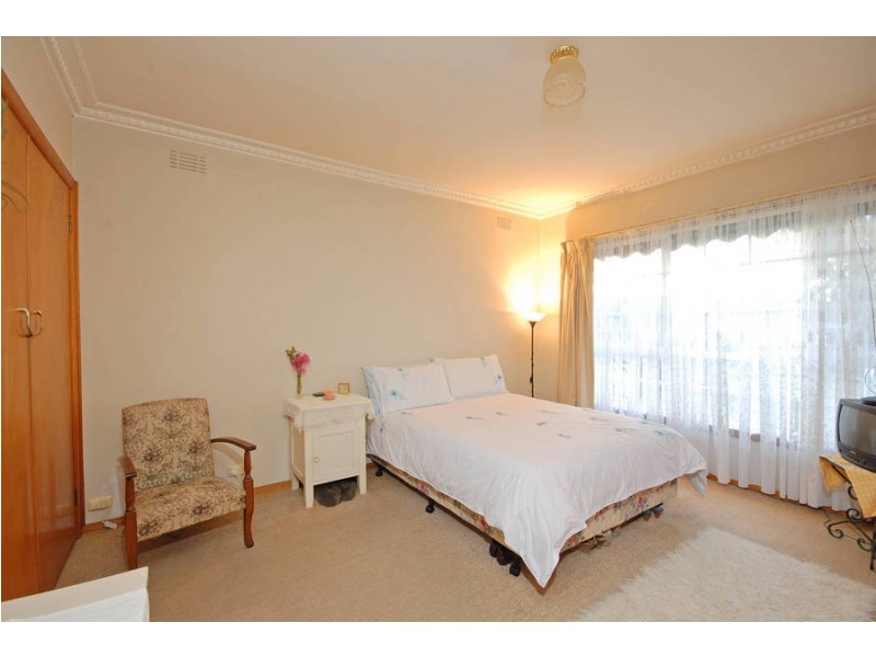 21 Poplar Street, Newcomb VIC 3219