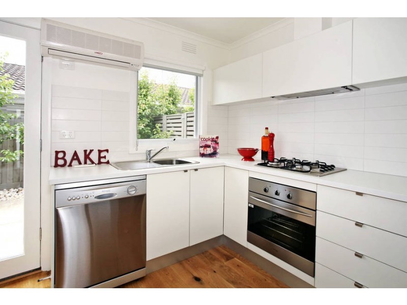 3/6-8 Stafford Street, Herne Hill VIC 3218