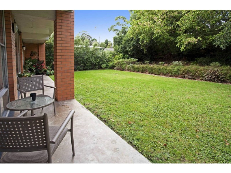 18/45 Barrabool Road, Highton VIC 3216