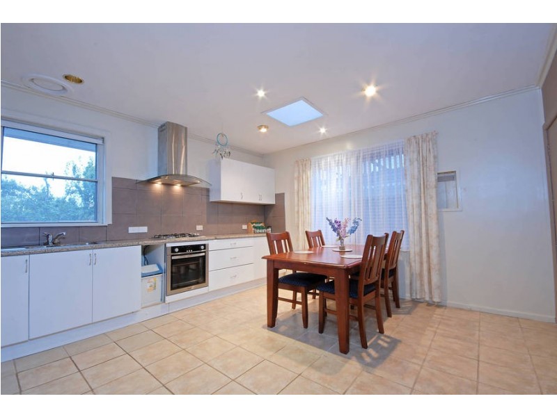 9 Vermont Avenue, Corio VIC 3214