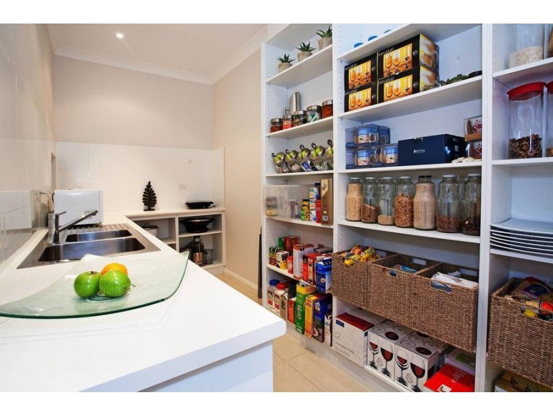 60 Kyeema Avenue, Highton VIC 3216