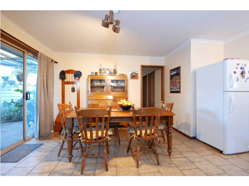 15 Cranbourne Drive, Corio VIC 3214