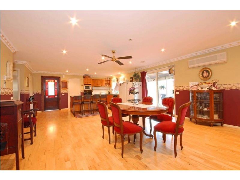 32 Leicester Mews, Leopold VIC 3224