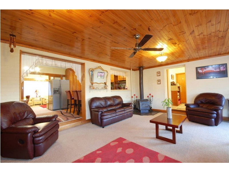 6 Webber Street, Bell Post Hill VIC 3215