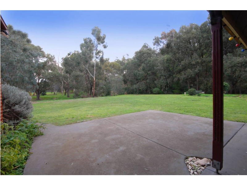 50 Princes Hwy, Waurn Ponds VIC 3216