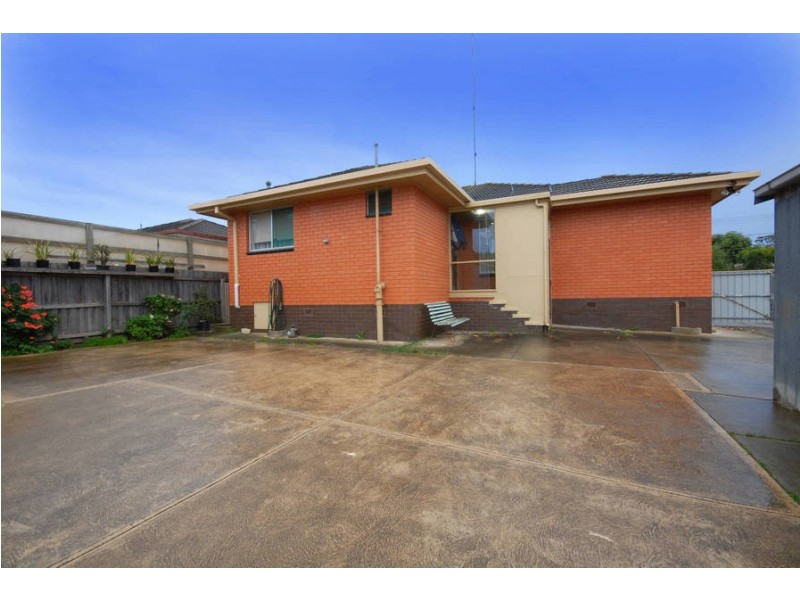 51 Sandringham Parade, Newtown VIC 3220