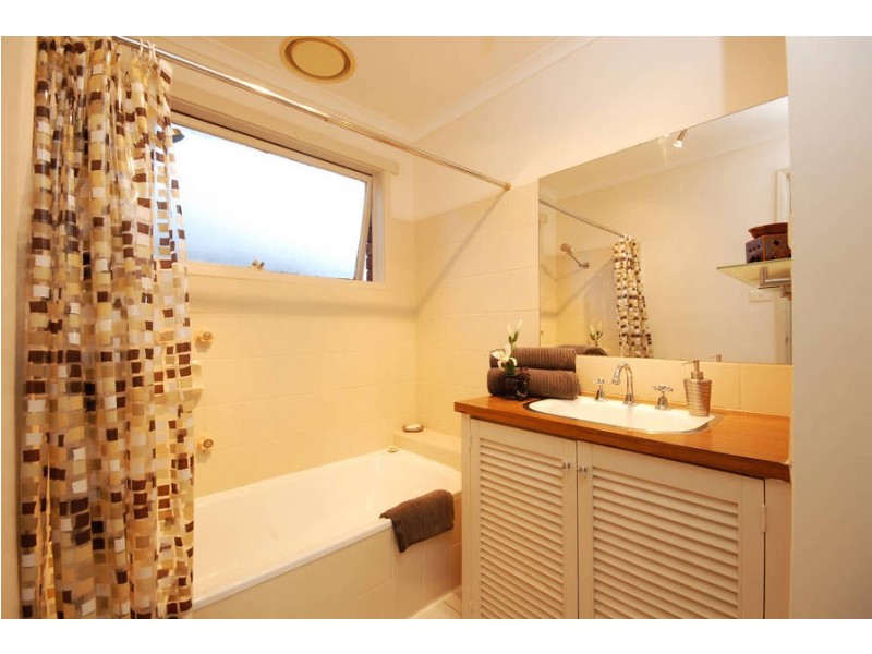 36 Dublin Drive, Grovedale VIC 3216