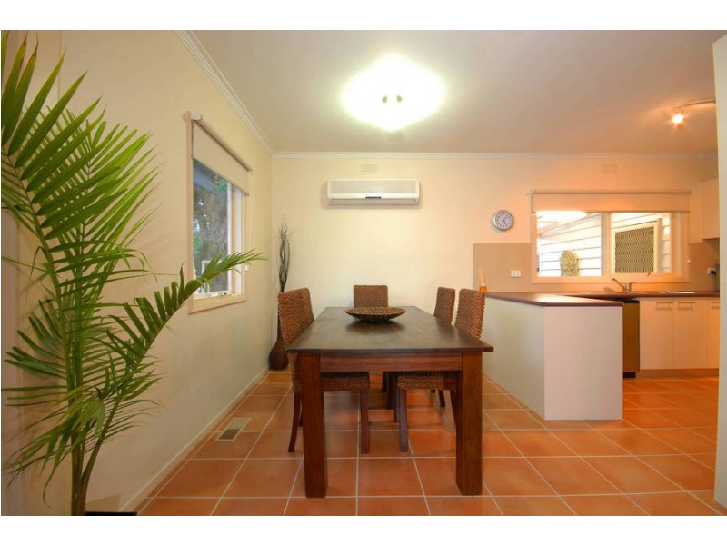 19 Charles Street, Newcomb VIC 3219