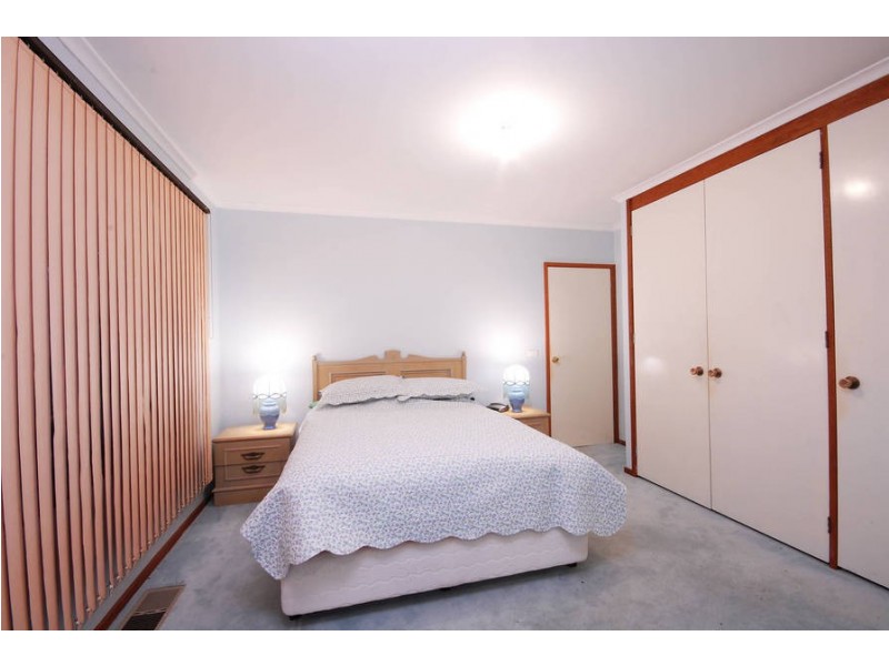 16 Boolarong Drive, Belmont VIC 3216