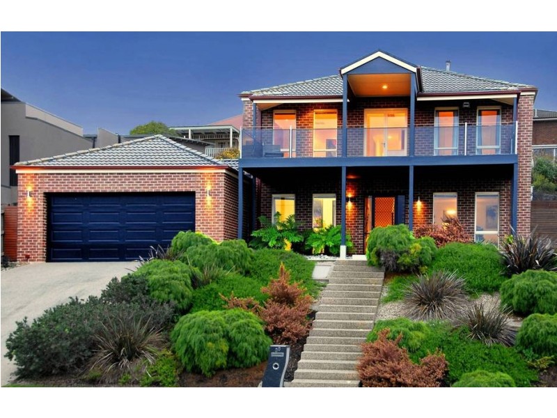 36 Victory Way, Highton VIC 3216