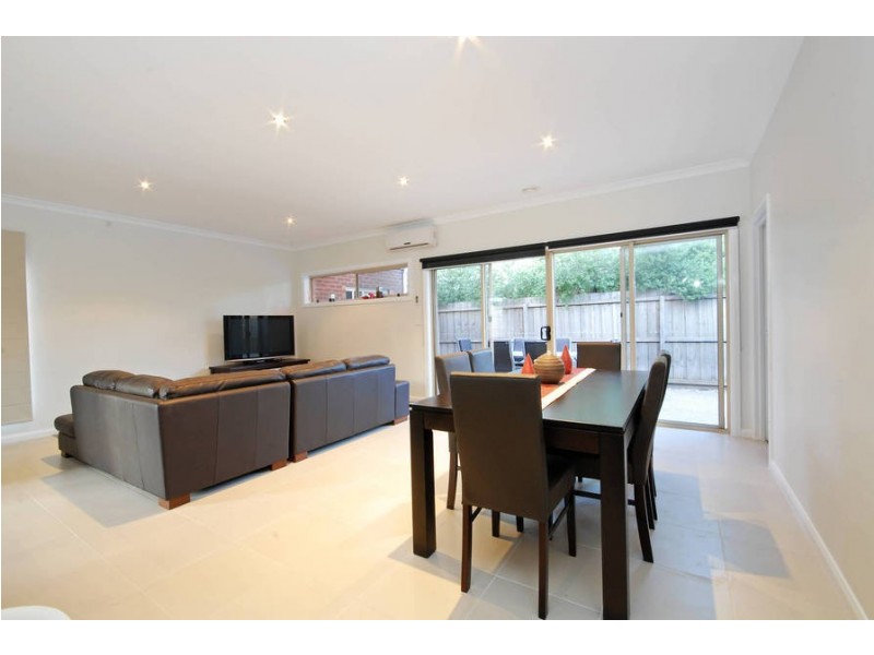 2/10 Anakie Road, Bell Park VIC 3215