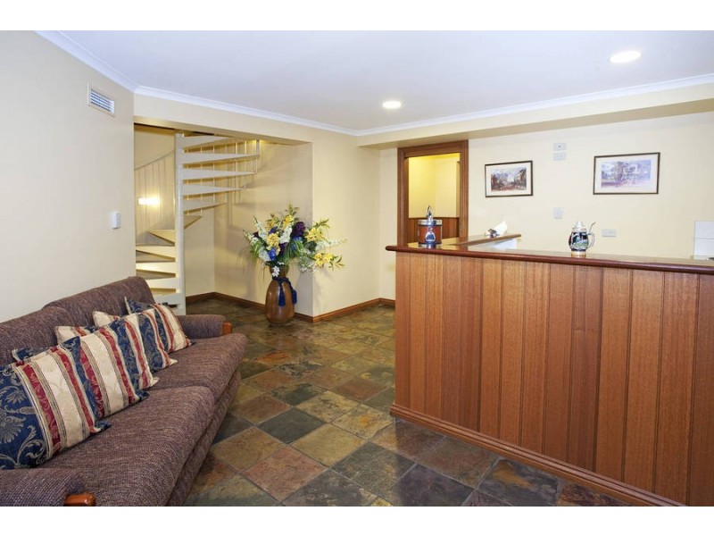 11 Bourbon Way, Waurn Ponds VIC 3216