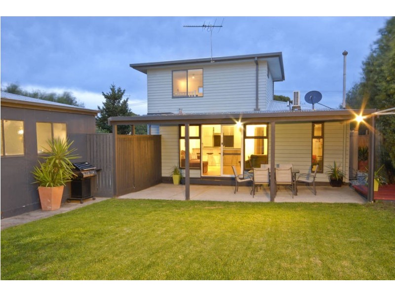 10 Summit Avenue, Belmont VIC 3216
