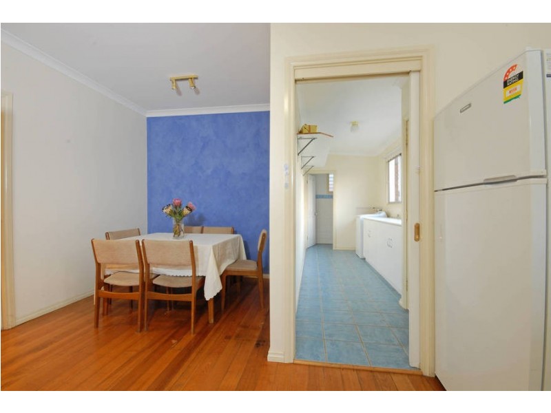 8 Elizabeth Street, St Albans Park VIC 3219