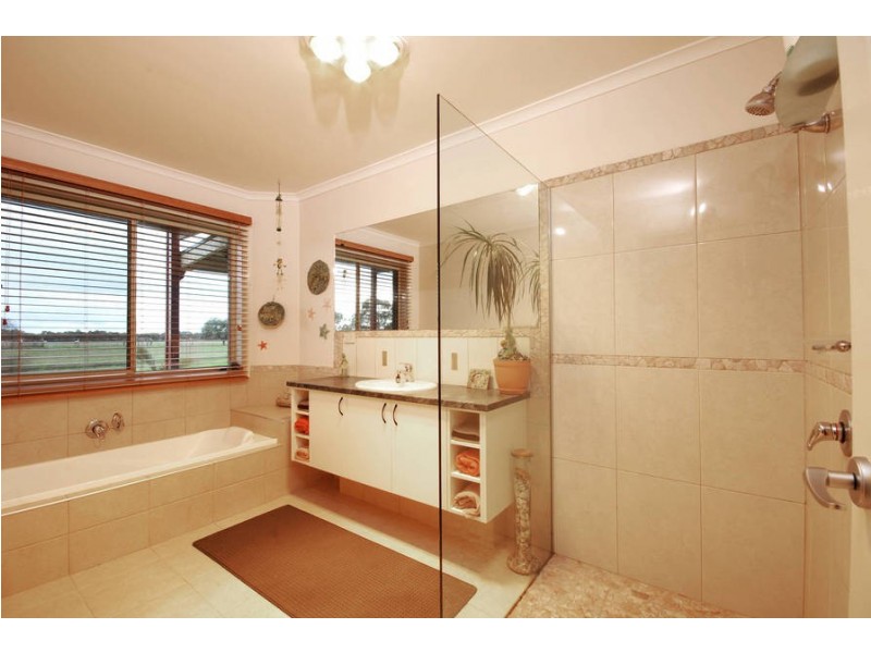 35 Belchers Lane, Barwon Heads VIC 3227