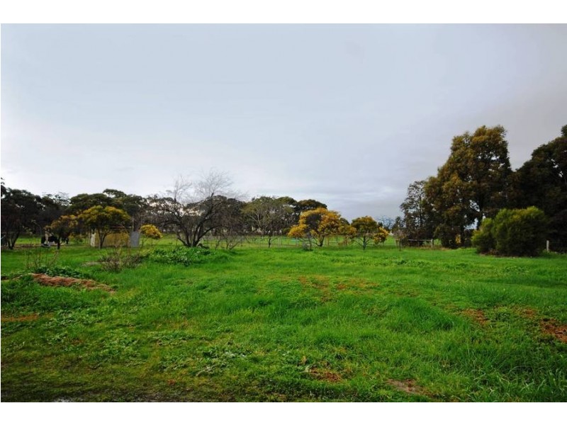 2156 Ballan Road, Anakie VIC 3221
