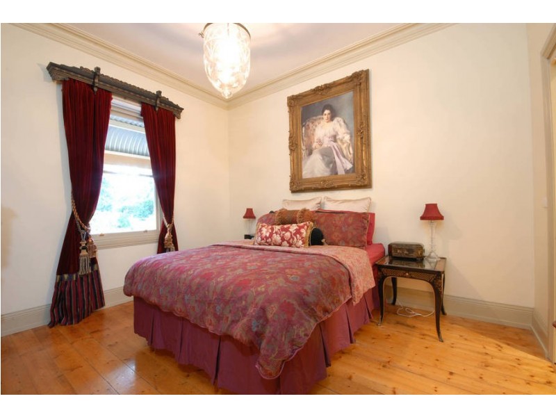 51 Fairview Avenue, Newtown VIC 3220