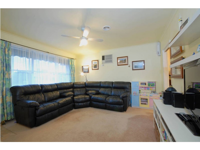 63 Neptune Avenue, Newcomb VIC 3219