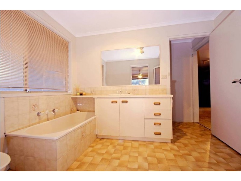 19 Cabarita Court, Corio VIC 3214